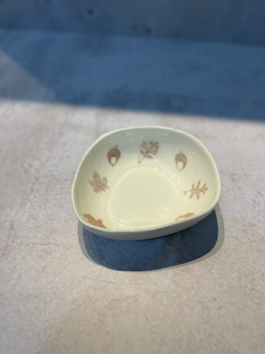 کاسه دفرمه برگ های پاییزی شامپاینی