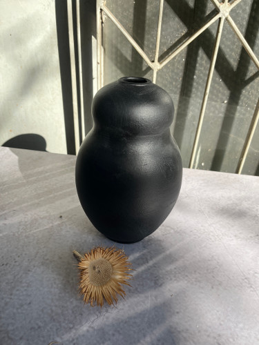 گلدان سفالی مشکی مات